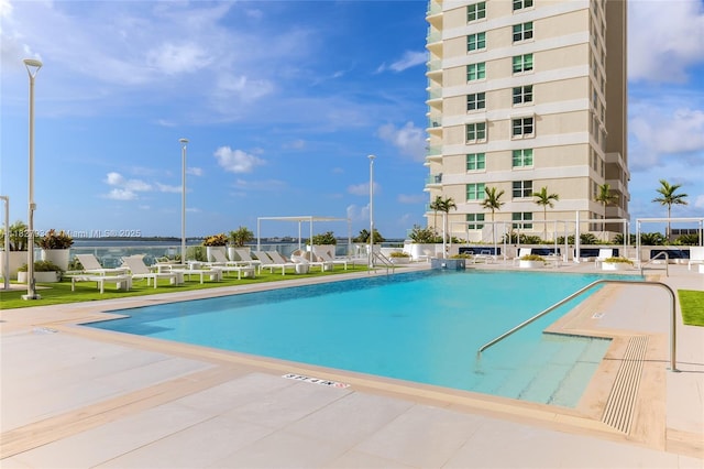 770 Claughton Island Dr Unit 1210, Miami, FL 33131 - view of community pool