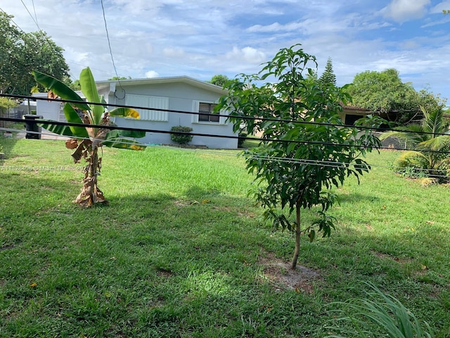 450 NE 175th St, North Miami Beach, FL 33162 - photo 12
