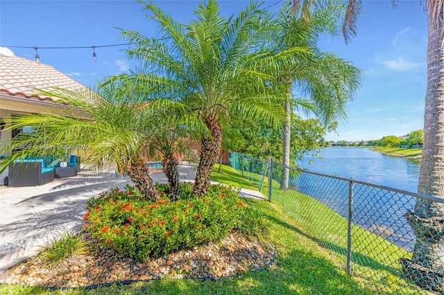 220 SW 113th Ter, Pembroke Pines, FL 33025 - view of yard featuring a water view