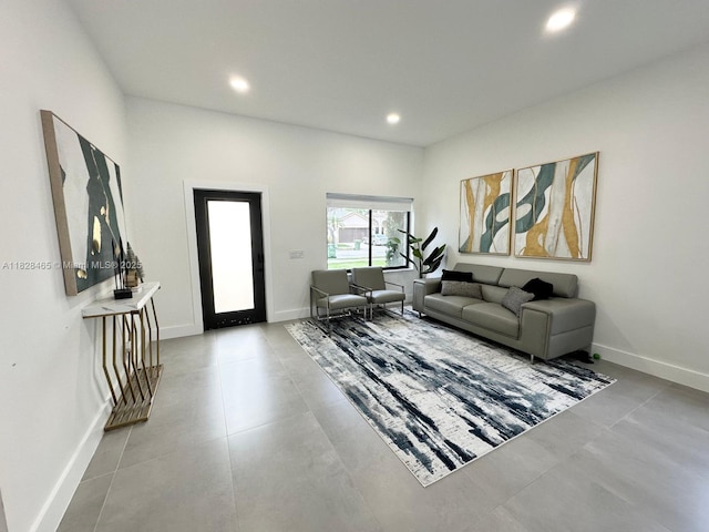 800 SW Tanglewood Cir, Weston, FL 33327 - living room featuring recessed lighting