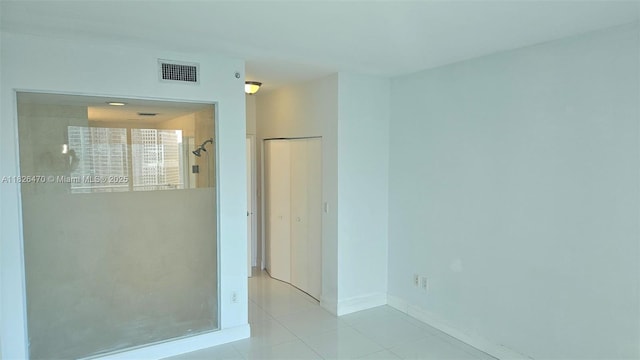 90 SW 3rd St Unit 4110, Miami, FL 33130 - tiled spare room with baseboards