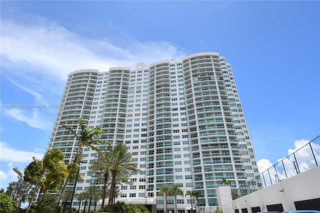 20201 E Country Club Dr Unit 901, Aventura, FL 33180 - photo 36