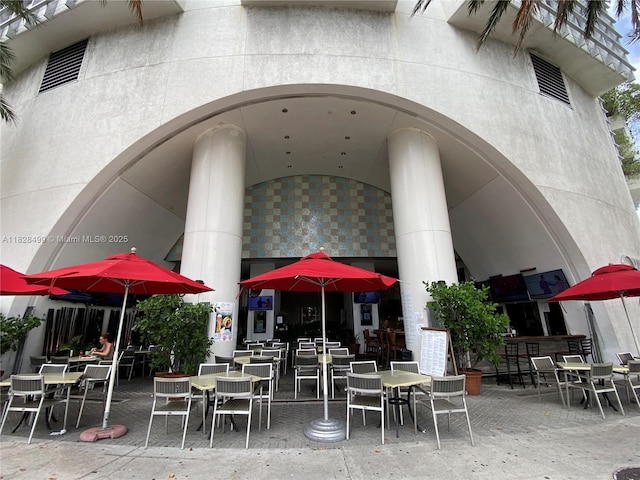 1750 N Bayshore Dr Unit 2707, Miami, FL 33132 - view of patio / terrace with outdoor dining space