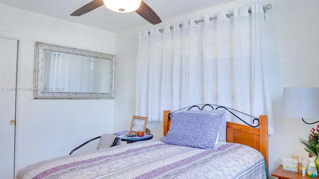 16801 NE 13th Ave Unit 202, Miami, FL 33162 - bedroom with ceiling fan