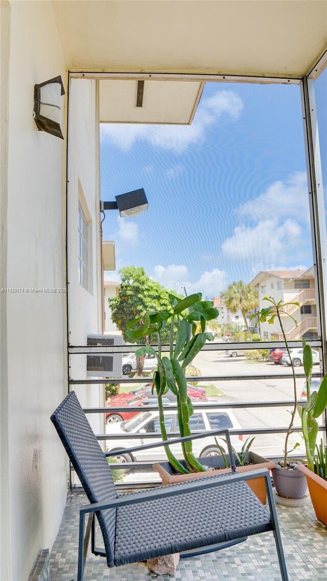 16801 NE 13th Ave Unit 202, Miami, FL 33162 - view of balcony