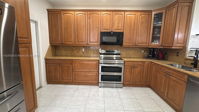 2171 Madeira Dr, Weston, FL 33327 - photo 4