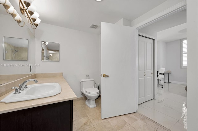4100 Salzedo St Unit 515, Coral Gables, FL 33146 - full bath featuring vanity and toilet
