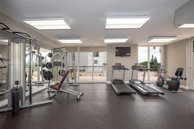4100 Salzedo St Unit 515, Coral Gables, FL 33146 - gym featuring baseboards