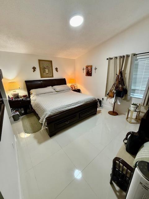 767 SE 22nd Dr, Homestead, FL 33033 - view of tiled bedroom