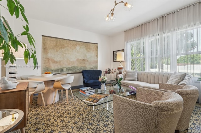 405 SW 29th Ct Unit 4A, Miami, FL 33135 - living room with a chandelier
