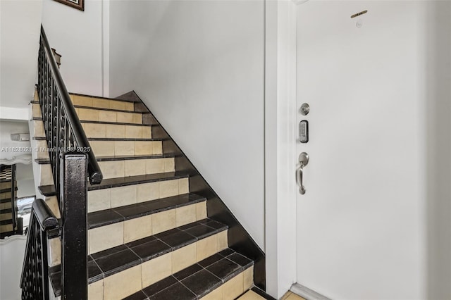 405 SW 29th Ct Unit 4A, Miami, FL 33135 - view of stairway