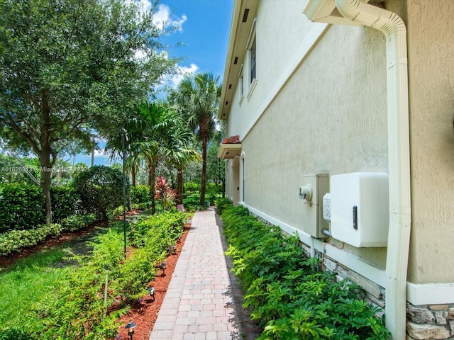 5656 NW 58th Ln, Tamarac, FL 33319 - view of yard