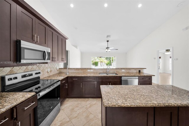 2206 NE 17th Pl, Cape Coral, FL 33909 - photo 20