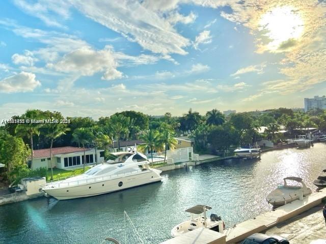 2020 NE 135th St Unit 407, North Miami, FL 33181 - water view