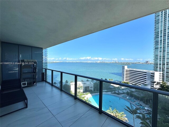 650 NE 32nd St Unit 1401, Miami, FL 33137 - photo 1