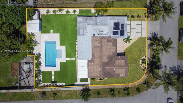 7460 NW 1st Ct, Pembroke Pines, FL 33024 - aerial overview of property's location with a pool and property boundaries highlighted
