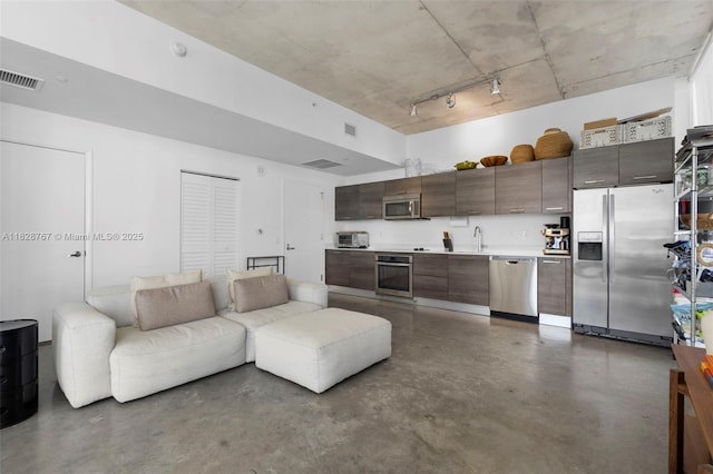 151 SE 1st St Unit 3102, Miami, FL 33131 - living room featuring concrete flooring