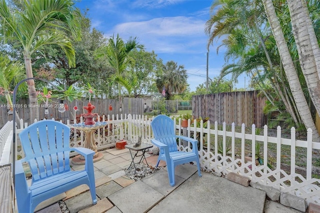 2435 Wilson St, Hollywood, FL 33020 - view of patio
