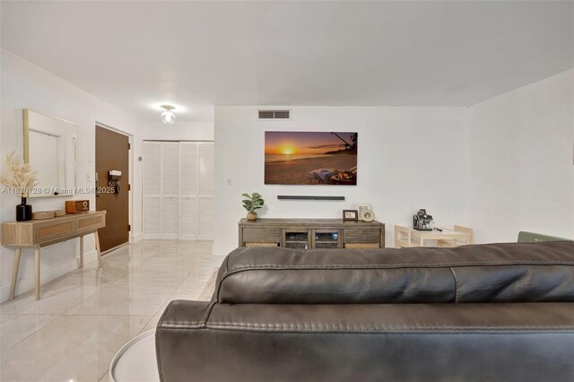 9255 SW 125th Ave Unit 108R, Miami, FL 33186 - living room with baseboards