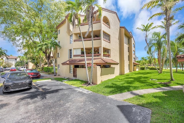 9255 SW 125th Ave Unit 108R, Miami, FL 33186 - view of property featuring uncovered parking