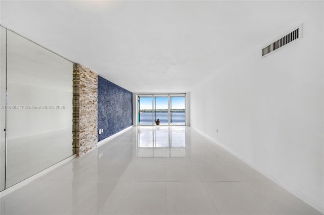1175 NE Miami Gardens Dr Unit 703, Miami, FL 33179 - photo 2