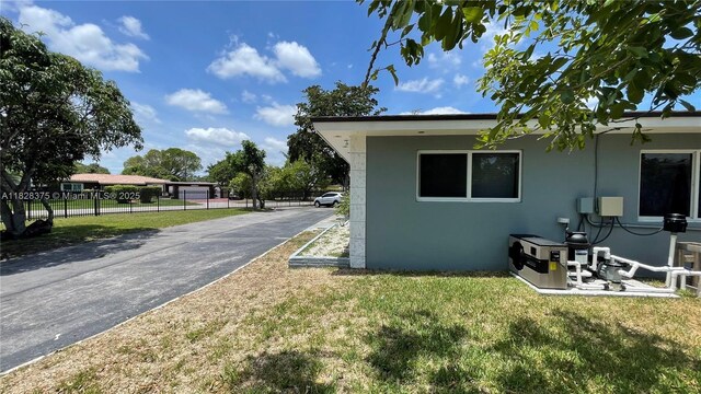 499 W Melrose Cir, Fort Lauderdale, FL 33312 - photo 6