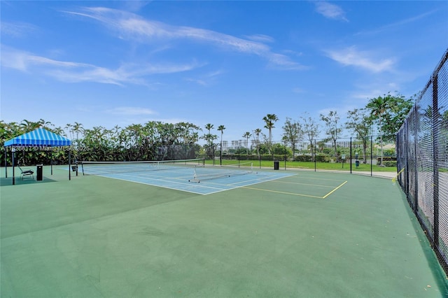 600 Three Islands Blvd Unit 1016, Hallandale Beach, FL 33009 - view of tennis court featuring community basketball court