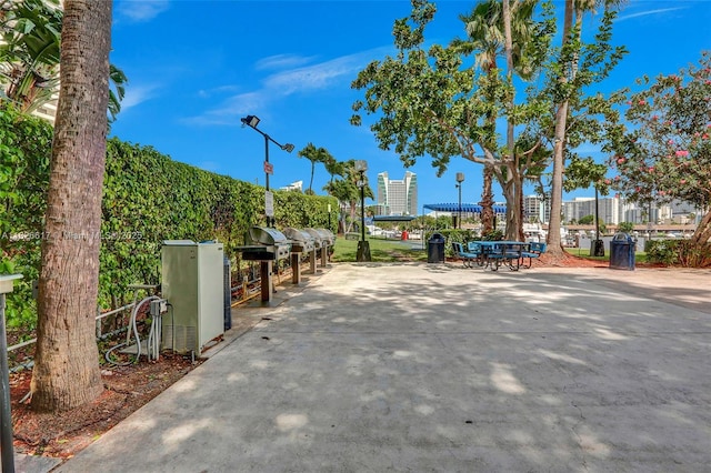 600 Three Islands Blvd Unit 1016, Hallandale Beach, FL 33009 - view of street featuring street lighting
