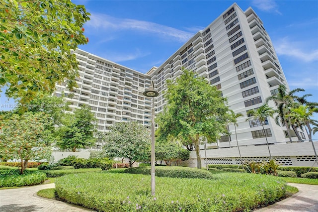 600 Three Islands Blvd Unit 1016, Hallandale Beach, FL 33009 - view of apartment building / complex