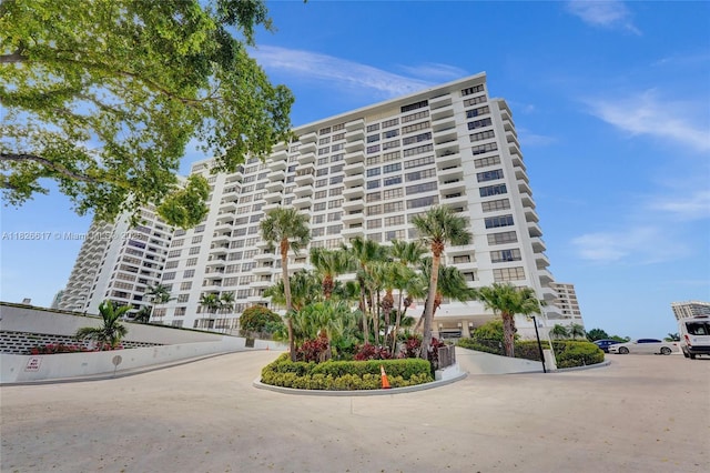 600 Three Islands Blvd Unit 1016, Hallandale Beach, FL 33009 - view of apartment building / complex
