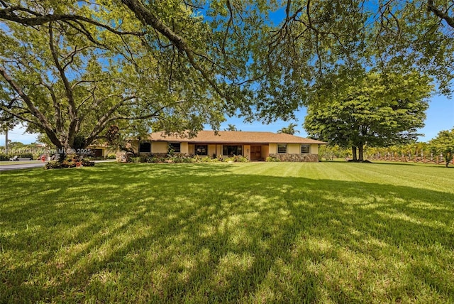 31260 SW 202nd Ave, Homestead, FL 33030 - view of green lawn
