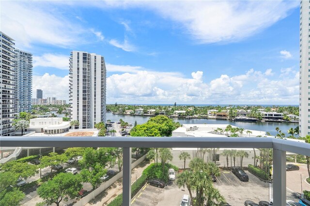 20281 E Country Club Dr Unit 604, Aventura, FL 33180 - photo 9