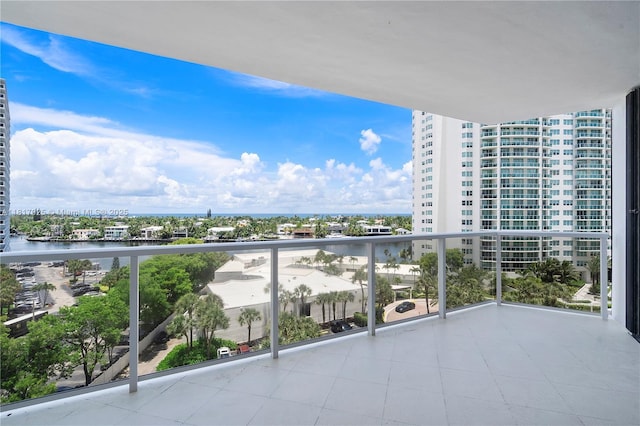 20281 E Country Club Dr Unit 604, Aventura, FL 33180 - photo 11