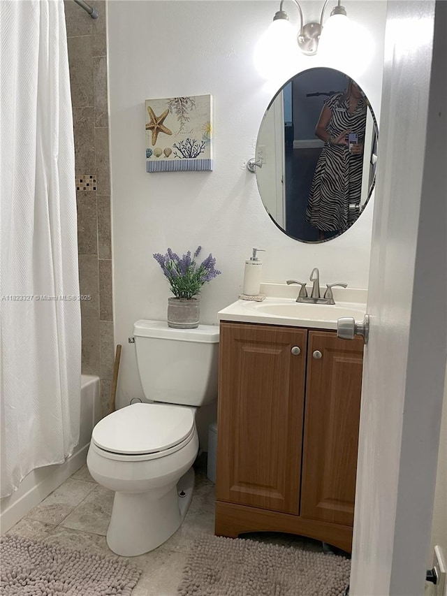 7525 SW 153rd Pl Unit 203-11, Miami, FL 33193 - bathroom with shower / bathtub combination with curtain and vanity