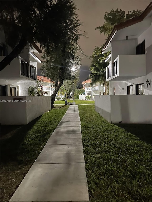 7525 SW 153rd Pl Unit 203-11, Miami, FL 33193 - view of home's community with a lawn