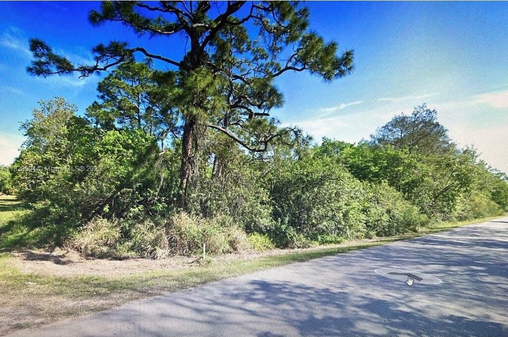 9 NE 9th, Okeechobee, FL 34974 - photo 1