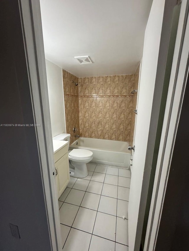8075 NW 7th St Unit 318, Miami, FL 33126 - full bathroom featuring tile patterned flooring, vanity, and bathing tub / shower combination