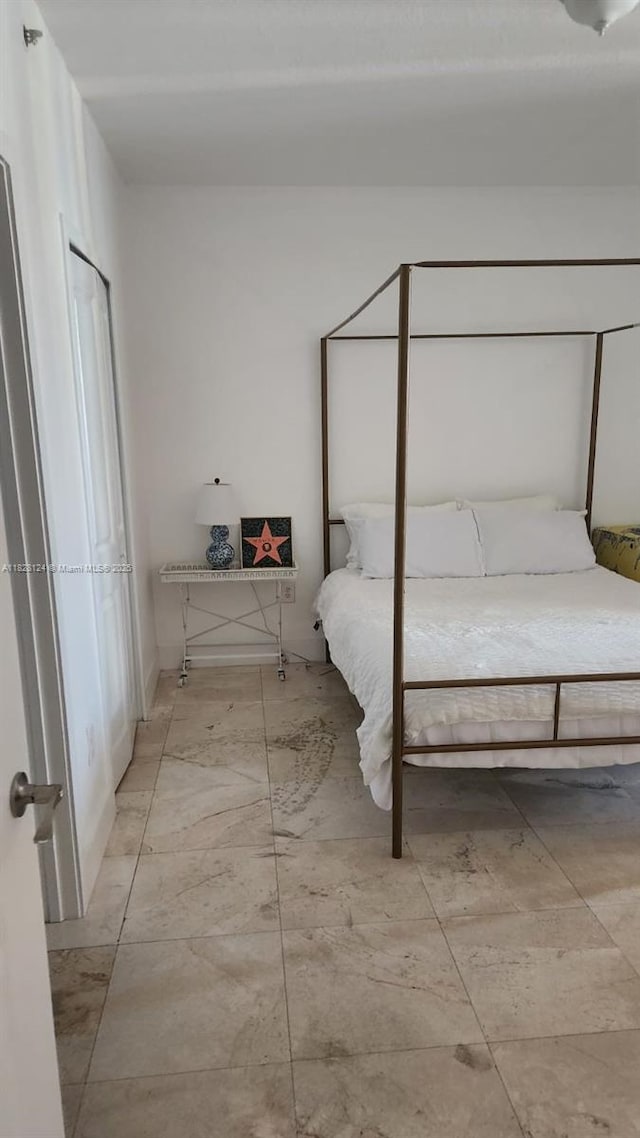 170 SE 14th St Unit 2405, Miami, FL 33131 - view of bedroom