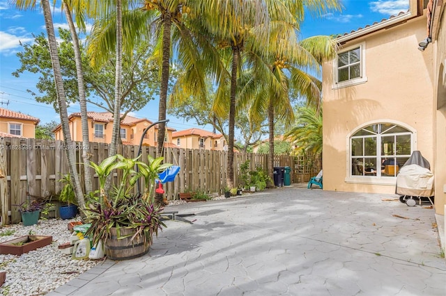 2620 SW 150th Ct, Miami, FL 33185 - fenced backyard with a patio