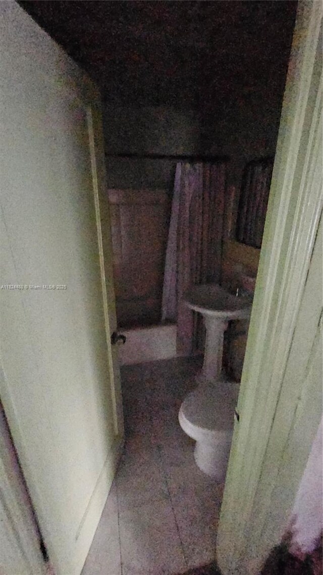 1710 SW 13th St, Miami, FL 33145 - bathroom with toilet