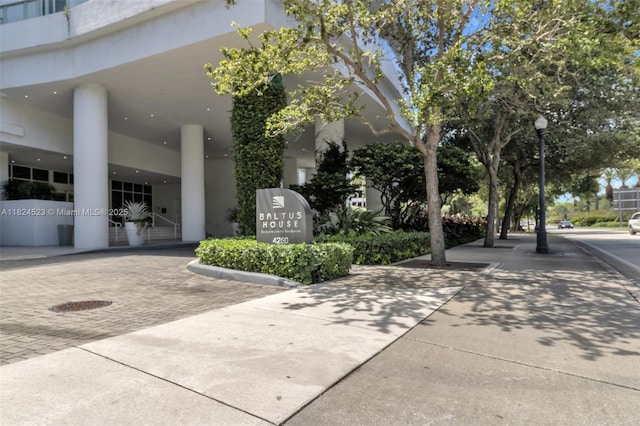 4250 Biscayne Blvd Unit 1217, Miami, FL 33137 - exterior space with stucco siding