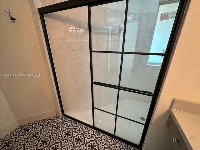 17253 NW 6th Ct, Pembroke Pines, FL 33029 - bathroom featuring tiled shower and vanity