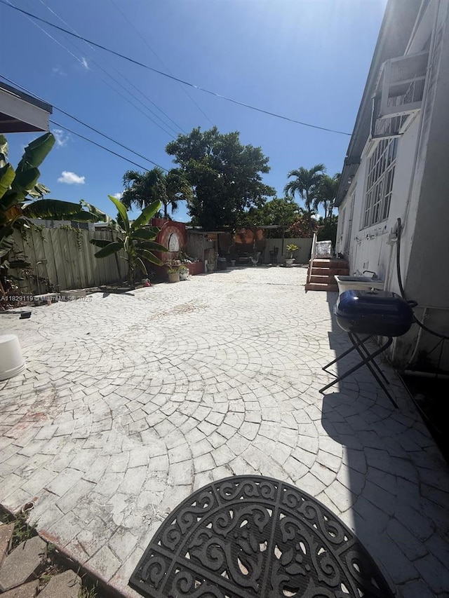 7900 SW 21st Ter, Miami, FL 33155 - view of patio