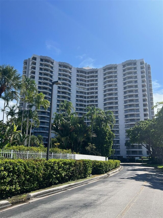 3300 NE 191st St Unit 1513, Aventura, FL 33180 - photo 1
