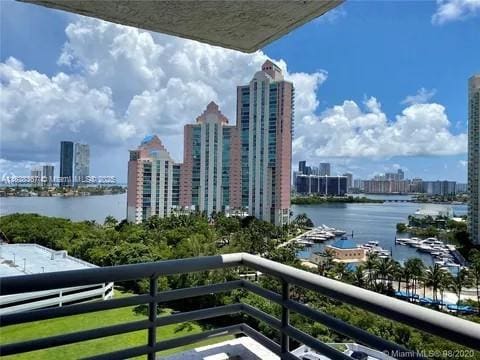 3300 NE 191st St Unit 1513, Aventura, FL 33180 - photo 28