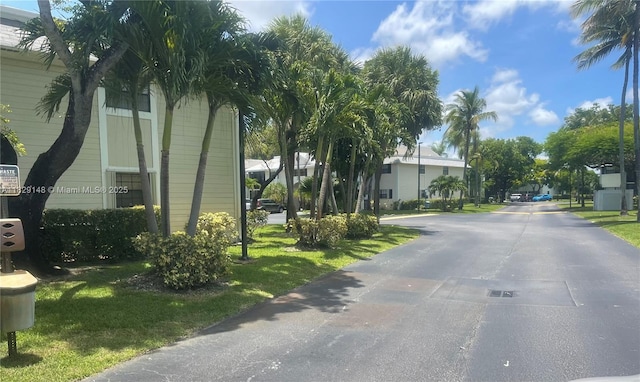 907 NE 199th St Unit 106, Miami, FL 33179 - view of asphalt street