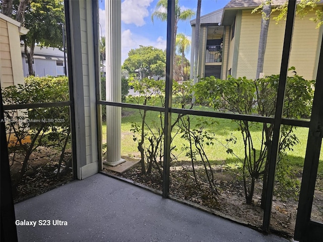 907 NE 199th St Unit 106, Miami, FL 33179 - view of balcony