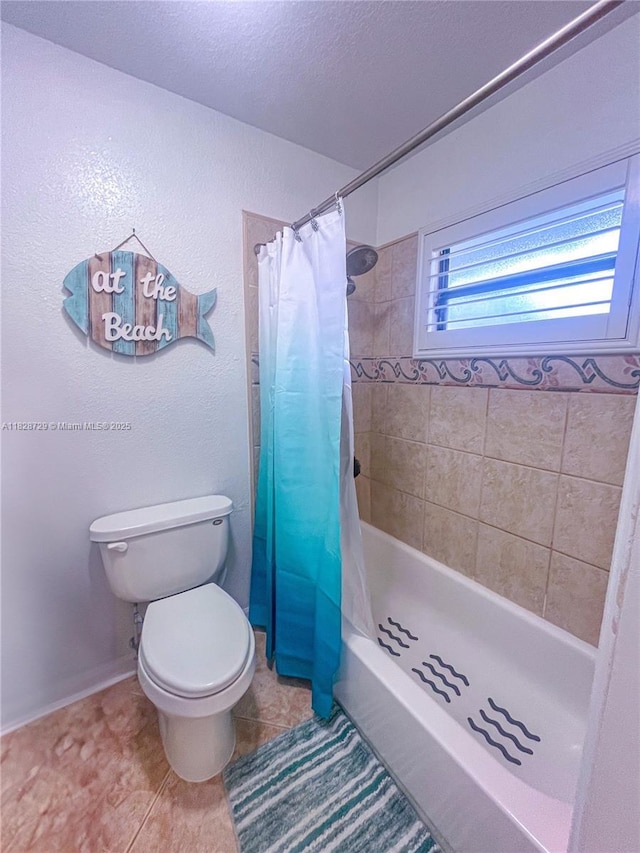 61 W Seminole Ct W, Royal Palm Beach, FL 33411 - full bathroom featuring shower / bath combination with curtain and tile patterned floors