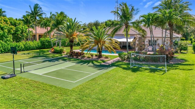 4268 SW 141st Ave, Davie, FL 33330 - bird's eye view of a pool area