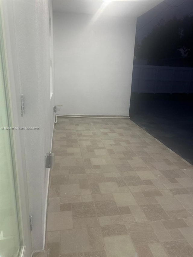9020 NW 32nd Ave, Miami, FL 33147 - view of corridor